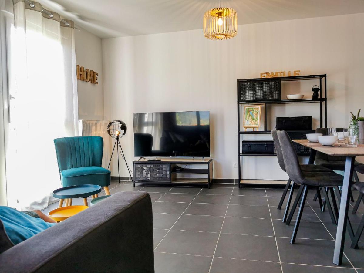 La Belle Vue - Garage Terrasse Wi-Fi Netflix Disney+ Annecy Bagian luar foto